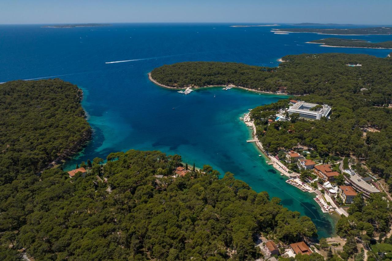 Providenca Accommodation Mali Losinj Bagian luar foto