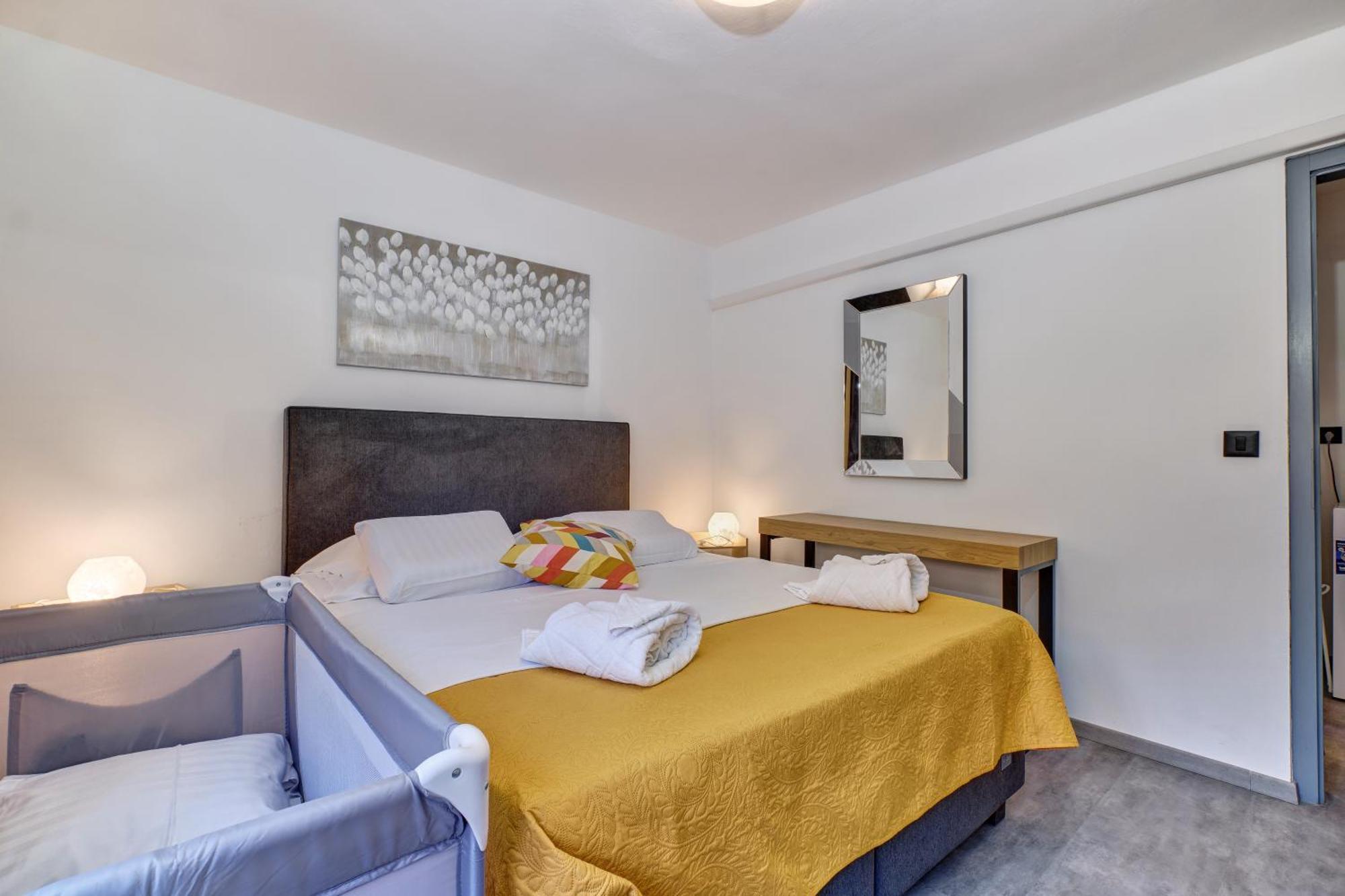 Providenca Accommodation Mali Losinj Bagian luar foto