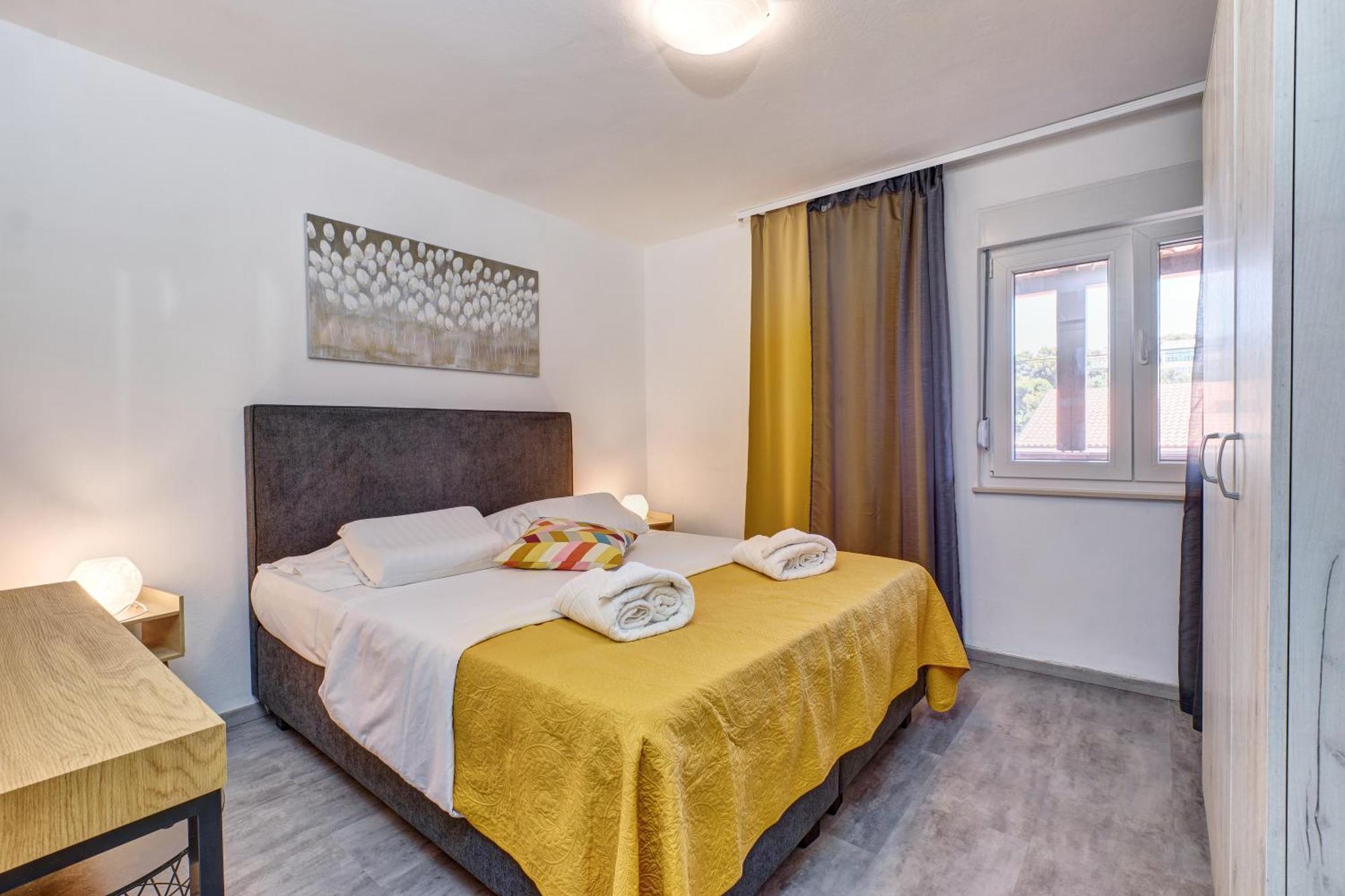 Providenca Accommodation Mali Losinj Bagian luar foto